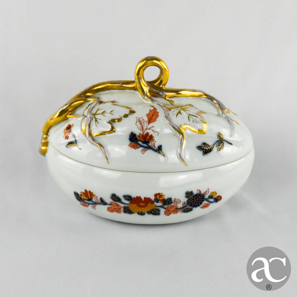 Thingle thingle. | Caixa em forma de melão, Porcelana Vista Alegre, decoração Imari